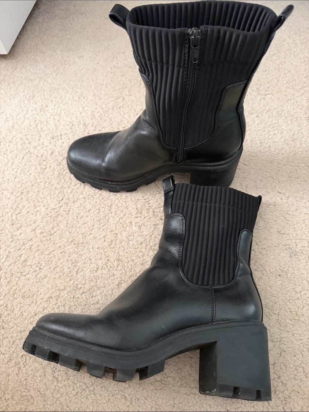 Universal Thread Black Ribbed Shaft Chunky Heel Boots